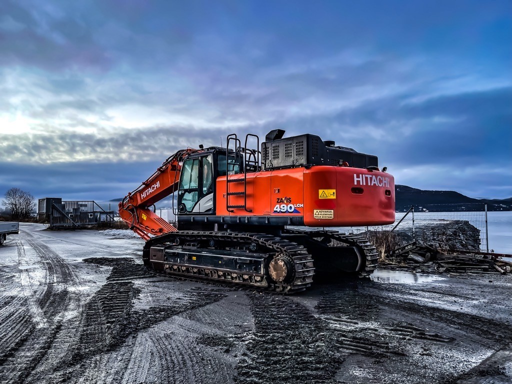 Maskin til utleie Hitach